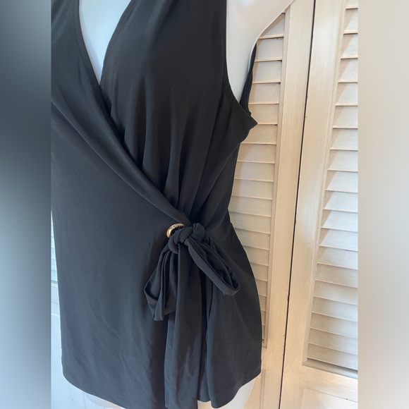 Anne Klein Black Wrap Top Size Medium - Picture 6 of 10